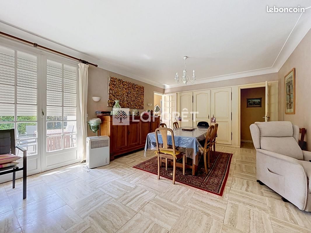 Maison 8 pièces 171 m² · à Carcans · 171 m² · 423 280 €