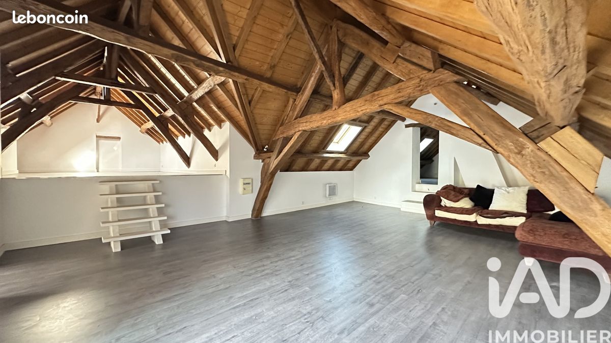 Maison 8 pièces 245 m² · à Longpont-sur-Orge · 245 m² · 530 000 €