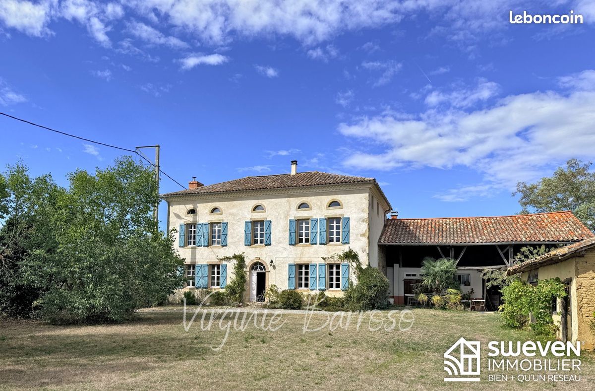Maison 6 pièces 300 m² · à Francon · 300 m² · 525 000 €