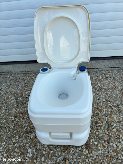 Api Fiama WC chimique portable FIAMMA BI POT 30 - Équipement caravaning