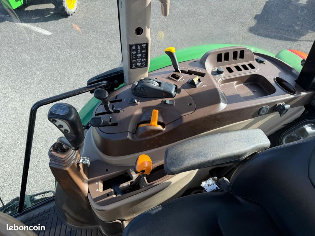 John Deere 5720 (image 8)