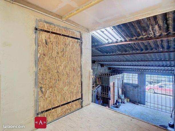 Garage/box 10 m² Lisle Sur Tarn