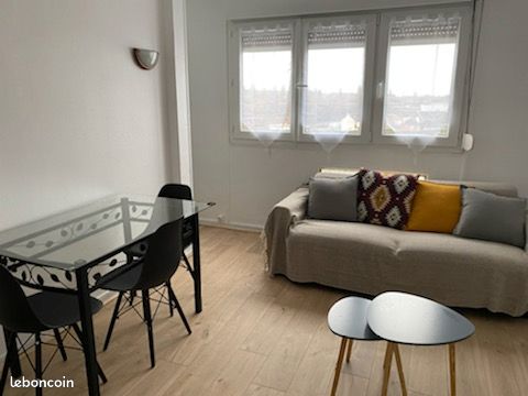 Appartement 2 pièces 45 m² · à Saint-Quentin · 45 m² · 550 €