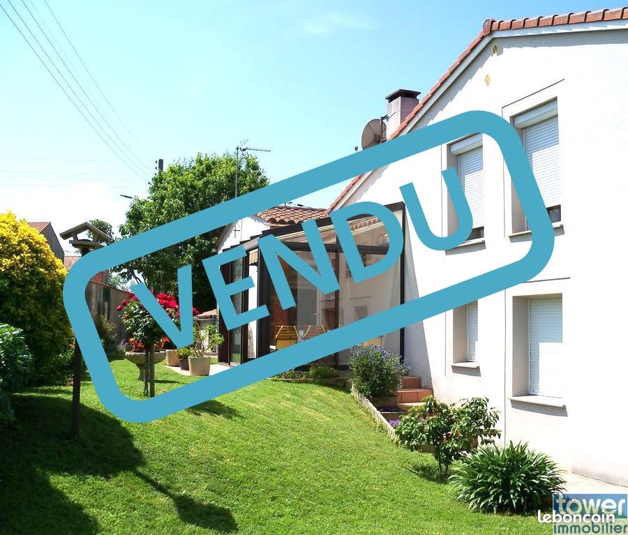 Maison 6 pièces 147 m² · à La Tour-du-Crieu · 147 m² · 232 000 €