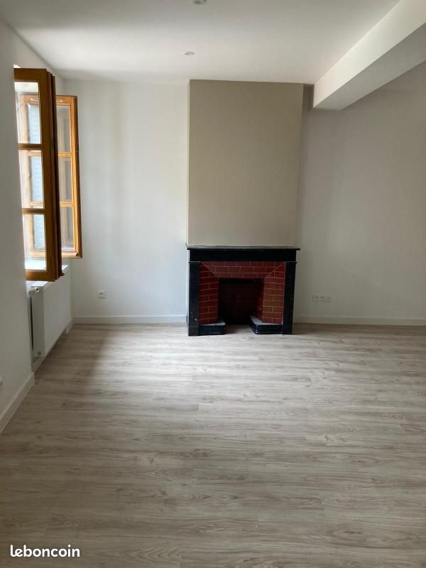 Appartement a louer bourgoin-jallieu - 1 pièce(s) - 75 m2 - Surfyn