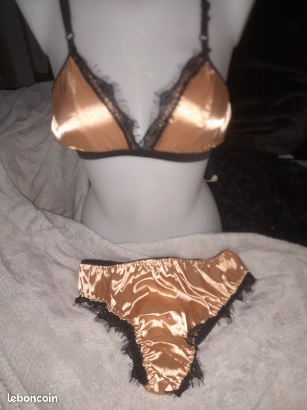 Ensemble lingerie (image 1)