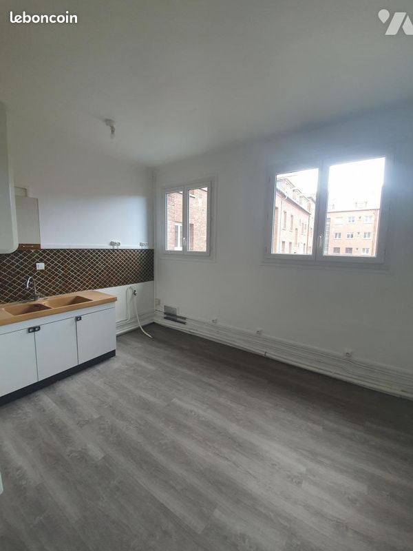 Appartement 1 pièce 58 m² · à Amiens · 58 m² · 545 €