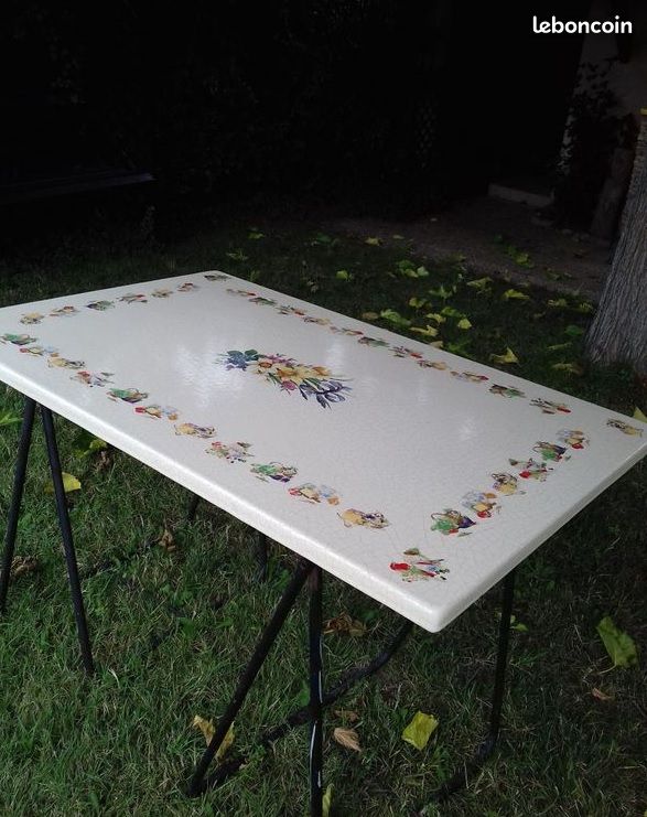 Plateau de table en lave emaillee (image 1)