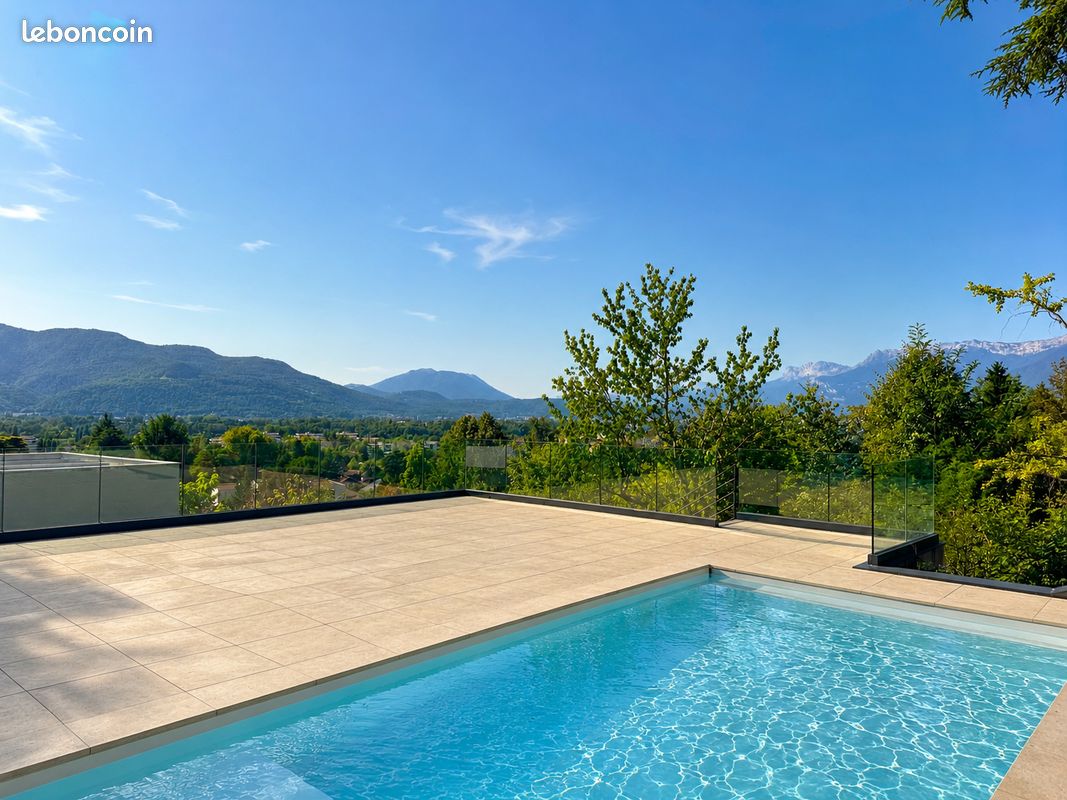 Maison 7 pièces 250 m² · à Corenc · 250 m² · 1 450 000 €