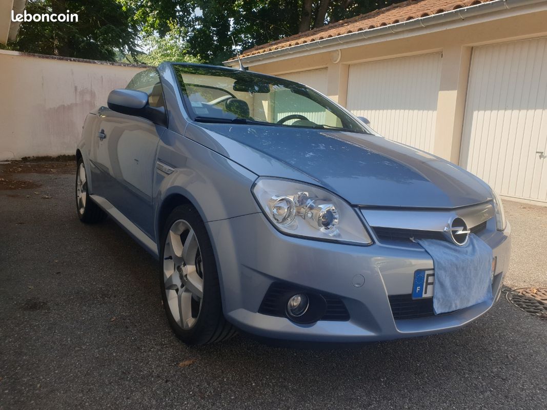 Vente Opel Tigra Twintop 1.8 2004 (image 1)