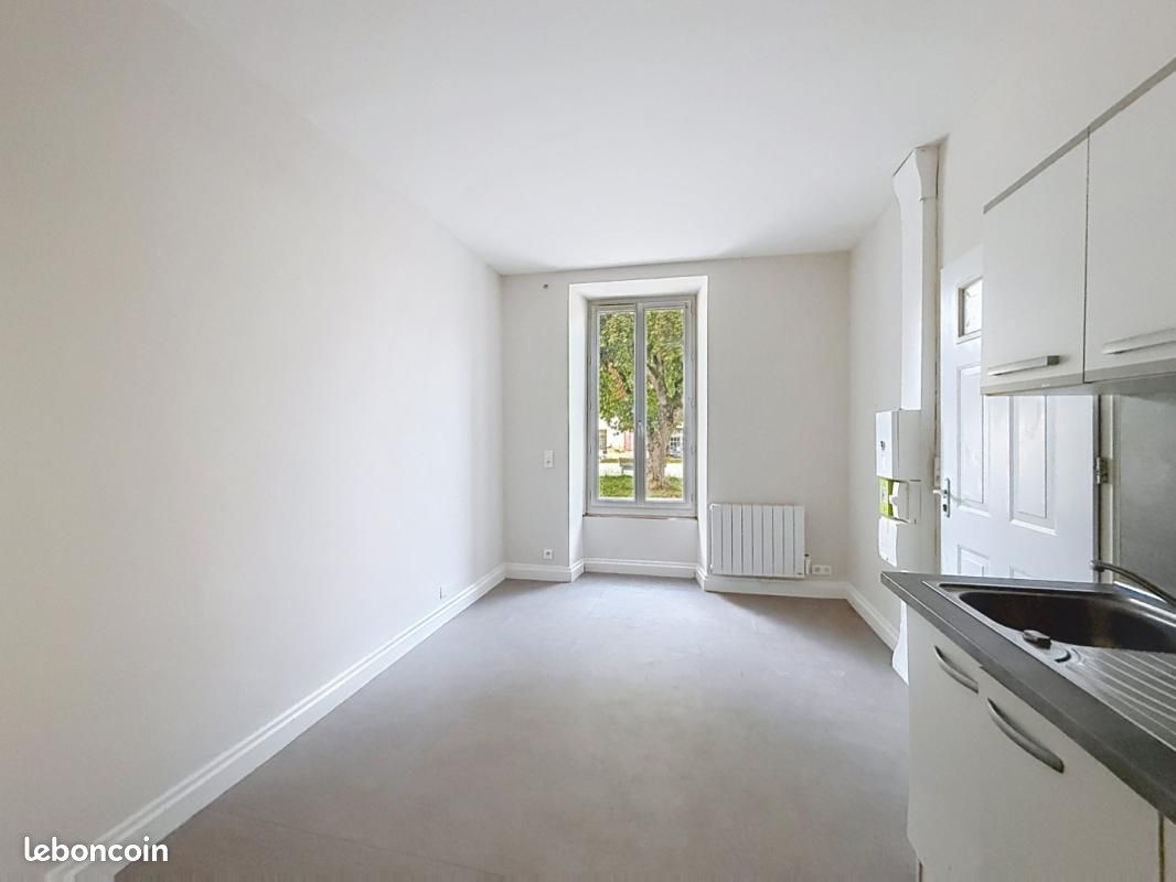 Appartement 1 pièce 20 m² · à Astaffort · 20 m² · 350 €/mois