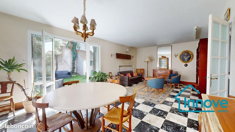 Maison 8 pièces 197 m² — 4