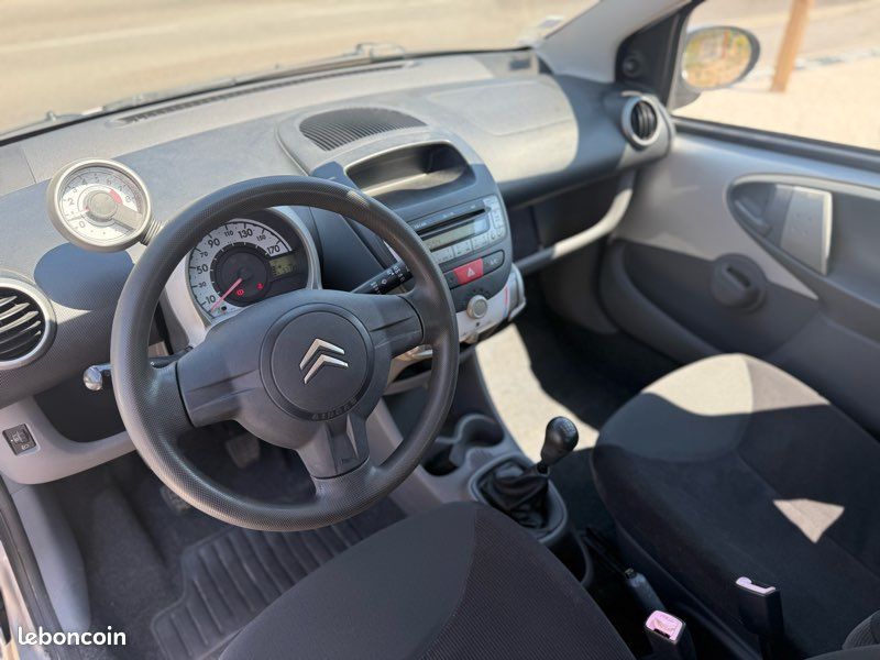 Citroën c1 5 portes clim (image 5)