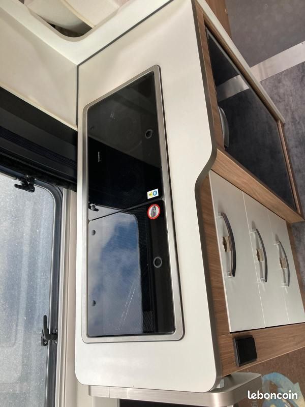 Fiat Ducato PILOTE CAMPING CAR 2.2 JTD 140 CH GARANTIE 6 MOIS / REPRISE POSSIBLE (image 9)
