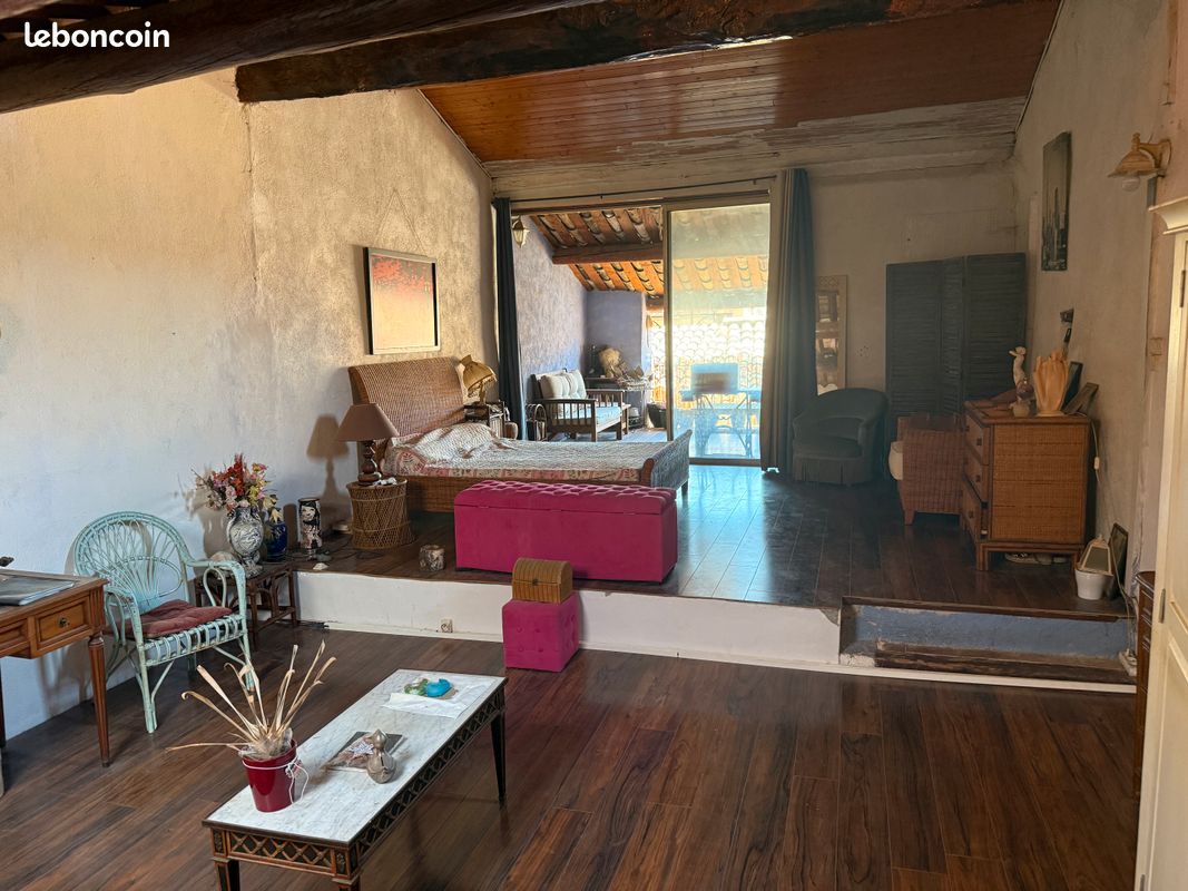 Maison 3 pièces 160 m² · à Cucuron · 160 m² · 265 000 €