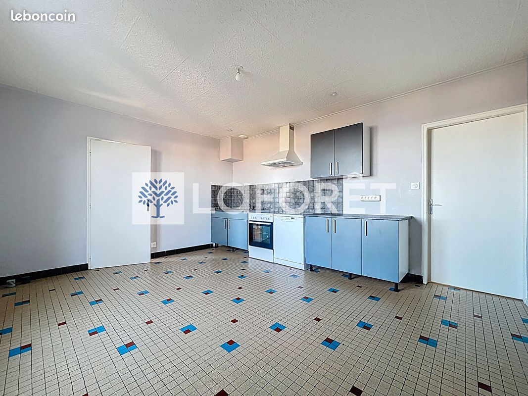 Appartement 4 pièces 85 m² · à Moncoutant-sur-Sèvre · 85 m² · 570 €