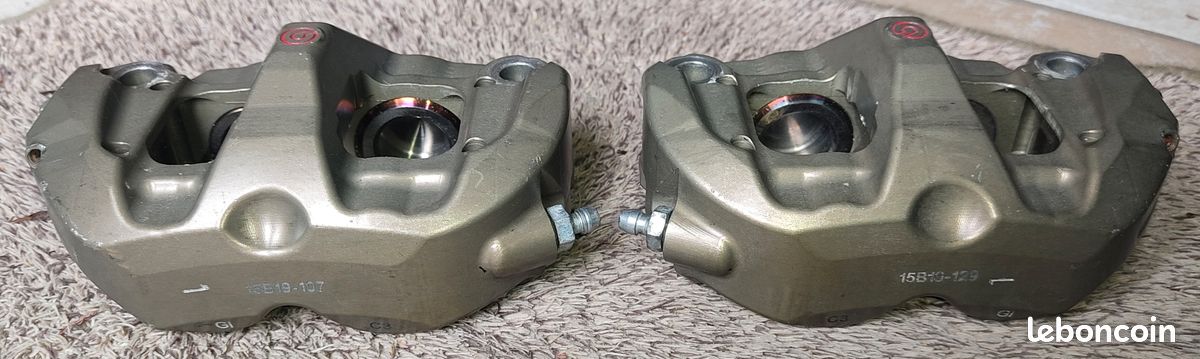 Brembo Paire étriers Radial endurance monobloc P4 30/34. Taillé masse. XB2P720 / XB2P721 (image 2)