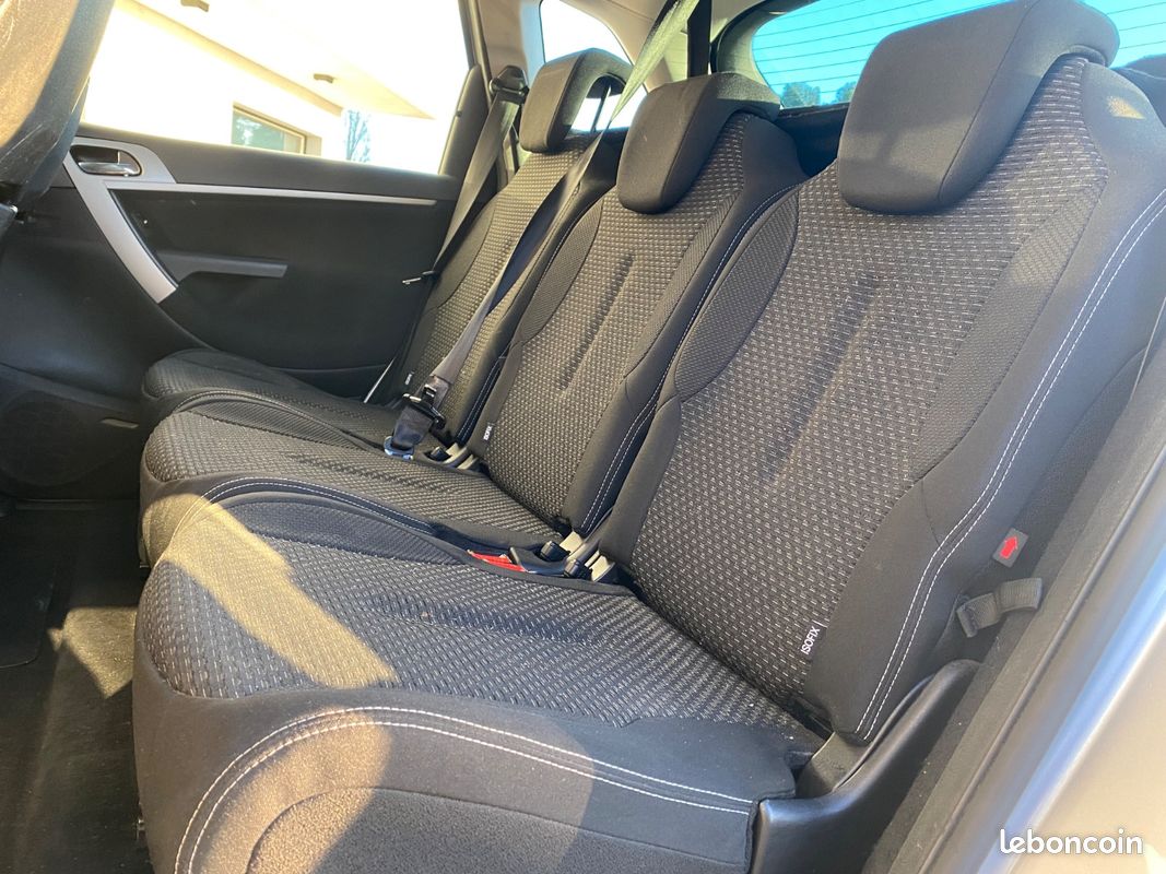 Citroën C4 Airplay (image 14)