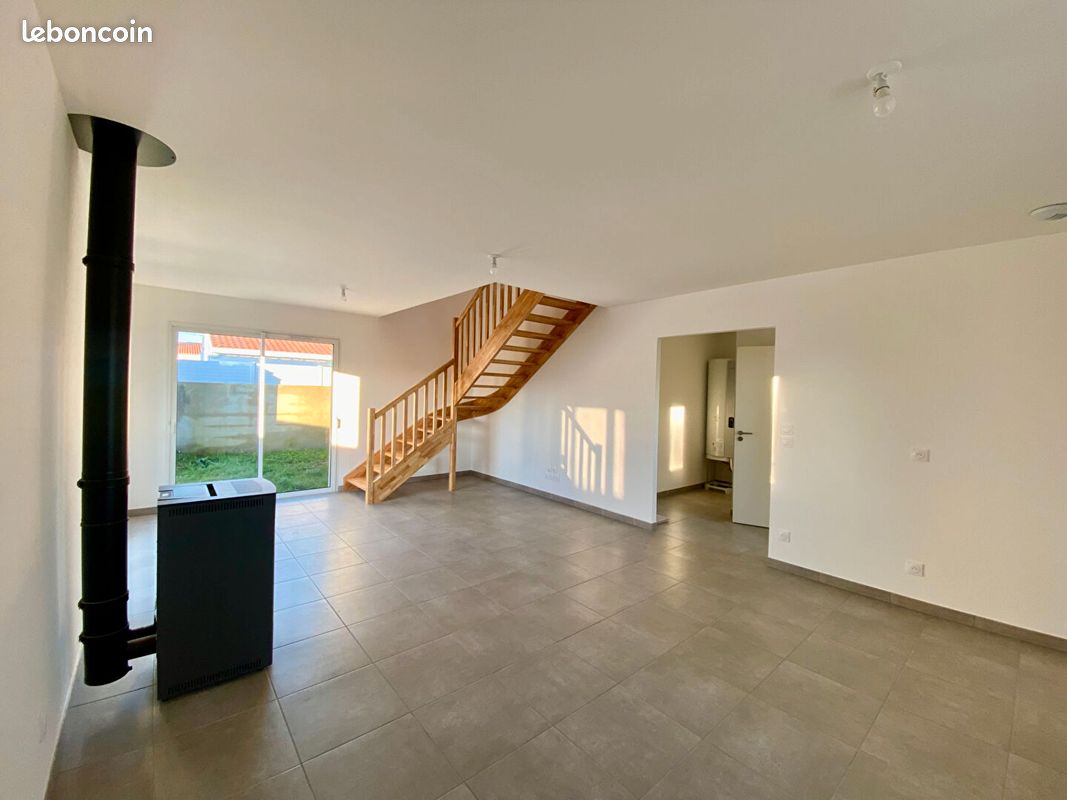 Maison 5 pièces 96 m² · à Saint-Hilaire-de-Riez · 96 m² · 992 €