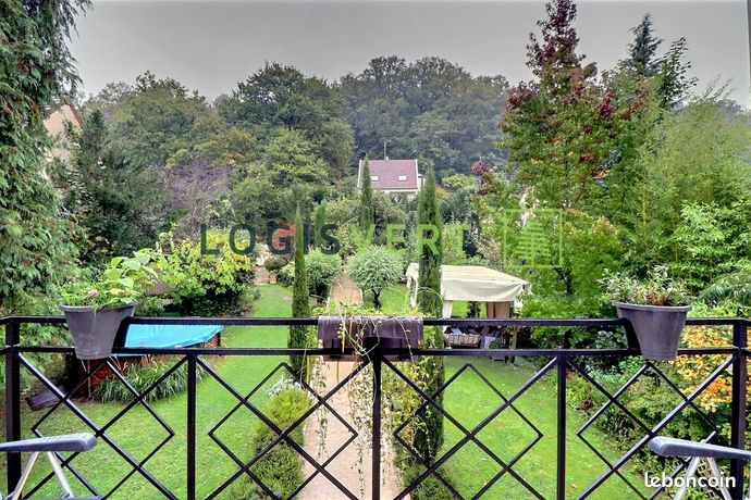 Maison 7 pièces 145 m²