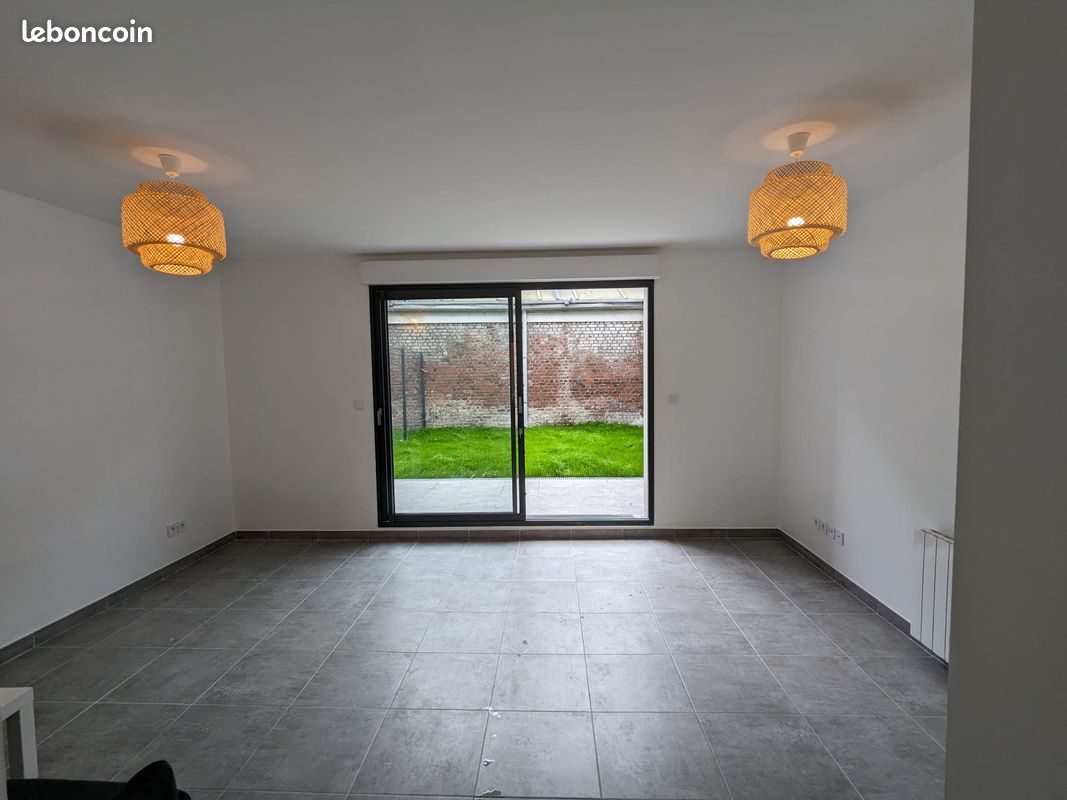 Maison 6 pièces 92 m² · à Lille · 92 m² · 1 190 €/mois