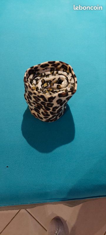 Ensemble écharpe et bonnet motif léopard (image 5)