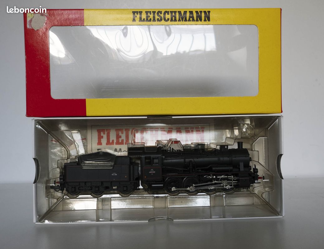 Fleischmann H0 - 4065 - Locomotive à vapeur - BR 65