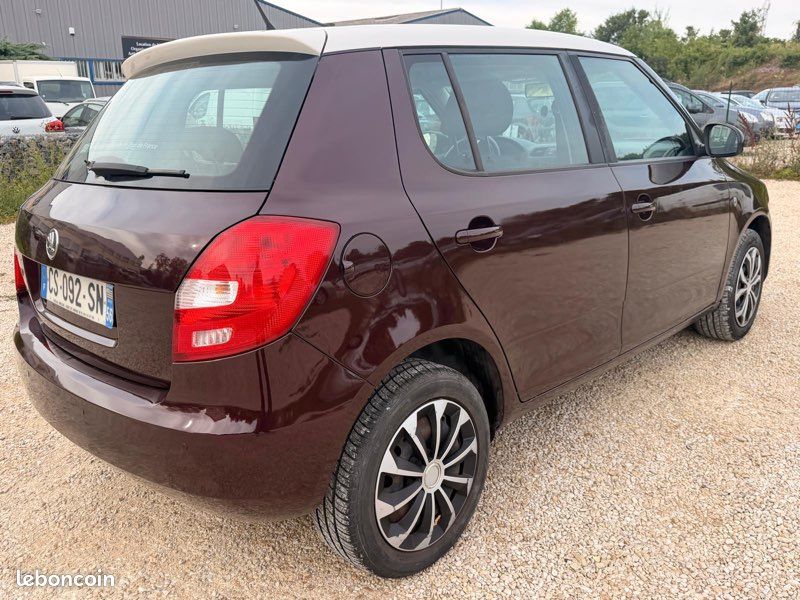 Skoda Fabia 2013 (2) 1.6 TDI 75 CR AMBITION (image 2)