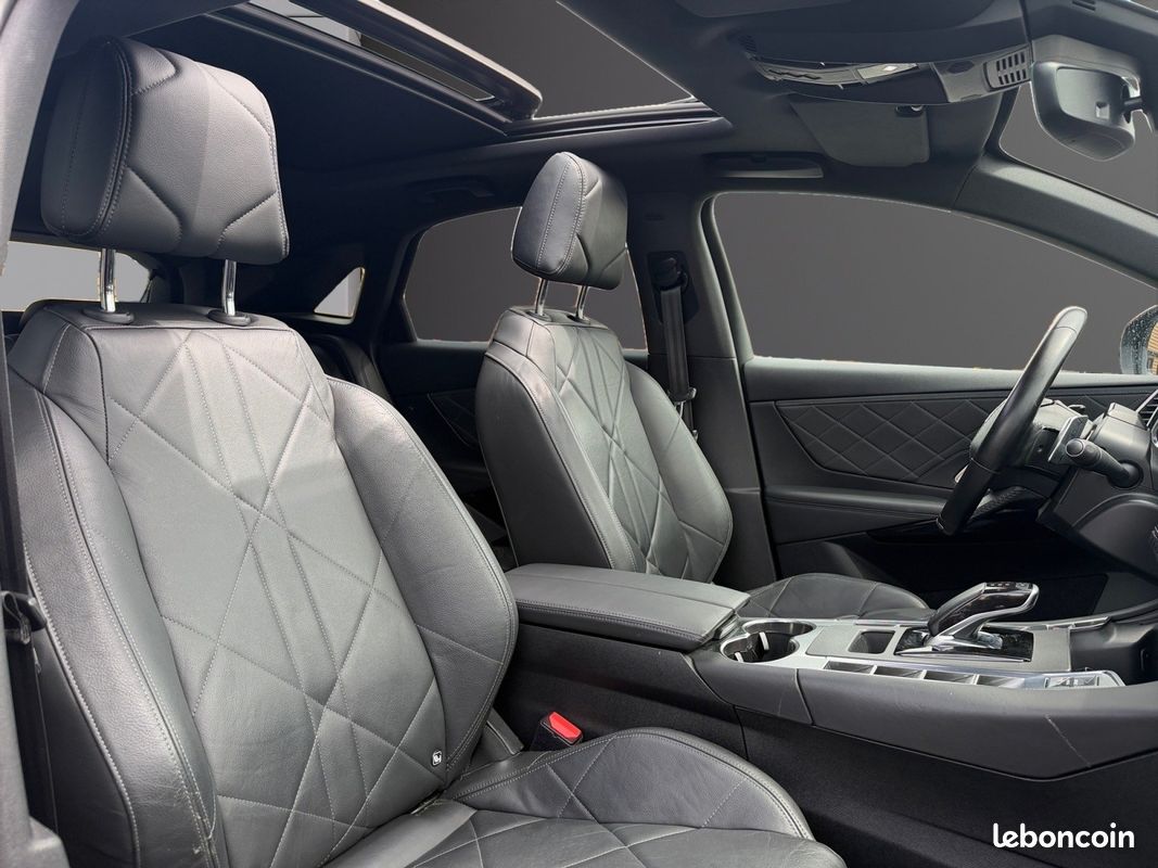 DS DS7 CROSSBACK 225 EAT8 Grand Chic Rivoli - Caméra de recul - Sono Focal - Sieges élect à mémoire - Suivi DS à (image 10)