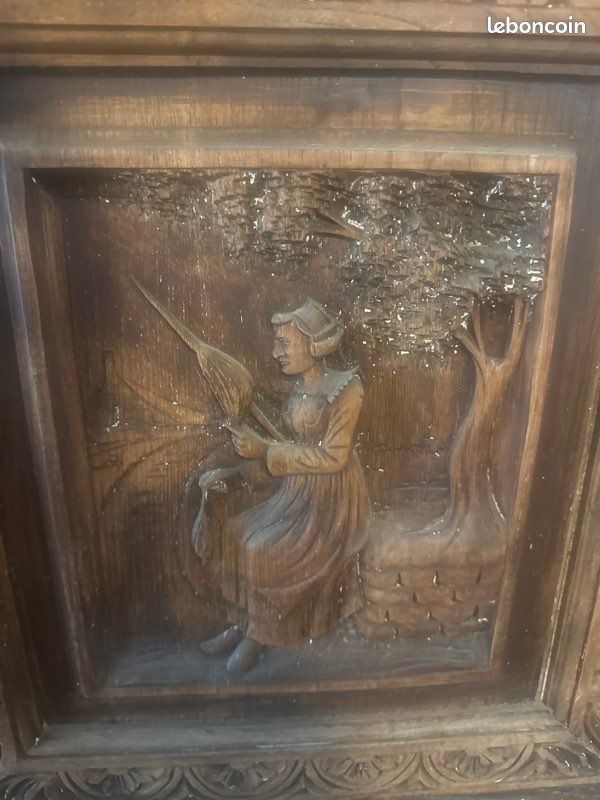 Meuble ancien (18eme) avec vitraux (image 4)
