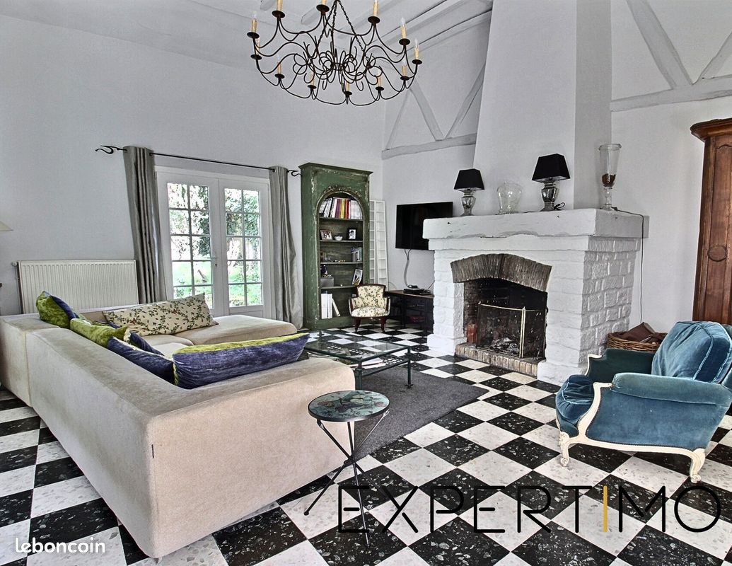 Maison 10 pièces 237 m² · à Rambouillet · 237 m² · 449 000 €