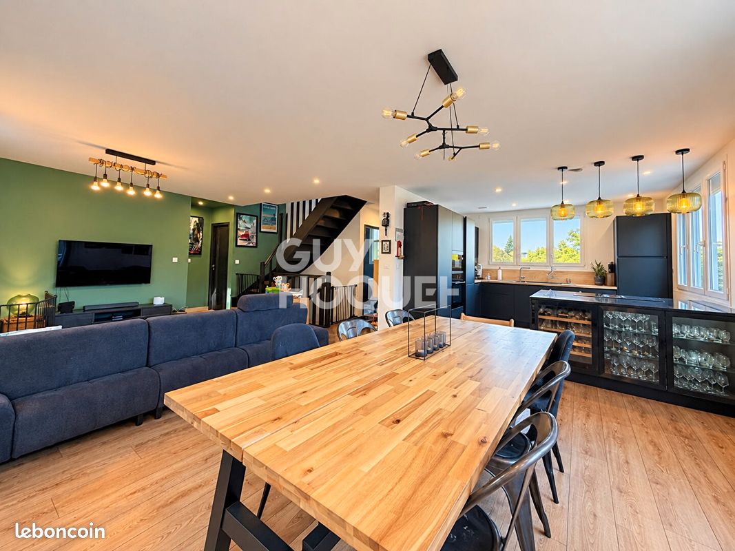Maison 6 pièces 140 m² · à Vineuil-Saint-Firmin · 140 m² · 520 000 €