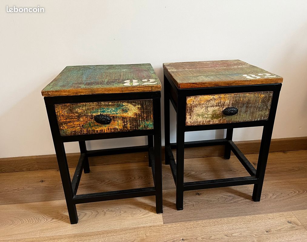 Tables de nuits style industriel en coque de bateau (image 5)