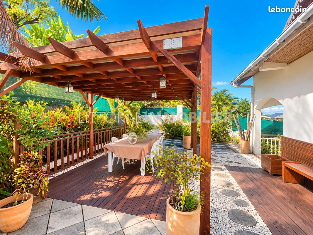 Maison 7 pièces 135 m² · à La Possession · 135 m² · 378 000 €