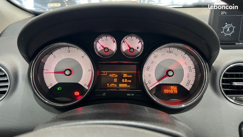 Peugeot 308 CC 2.0 HDI136 FAP ROLAND GARROS II (image 19)