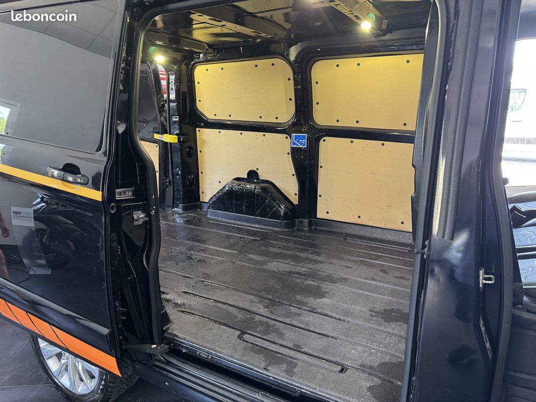 Ford TRANSIT CUSTOM FG L1H1 2.0 TDCI 170 (image 21)