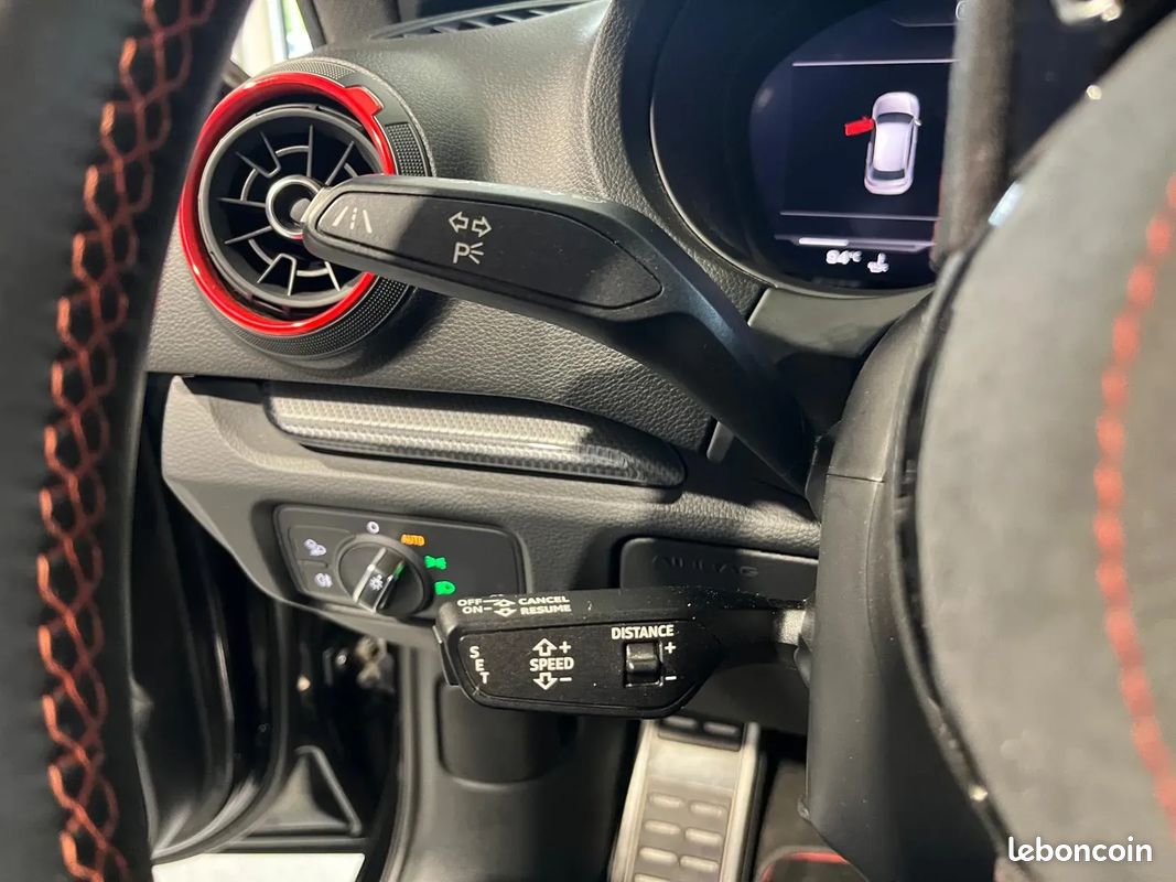 AUDI RS3 Sportback 2.5 400ch Base - 2018 - Boîte auto - GPS - LED (image 30)