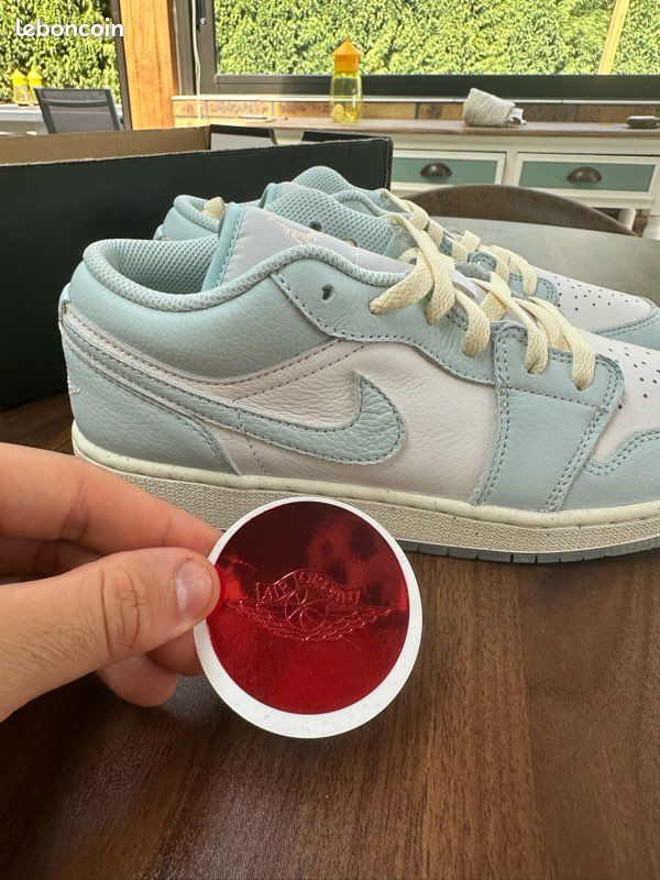 Air Jordan 1 low (image 9)
