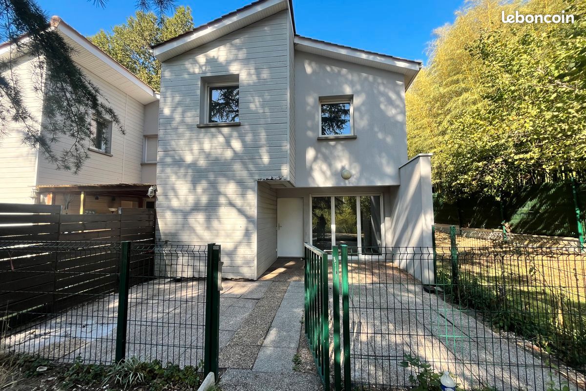 Maison 5 pièces 104 m² · à Artigues-près-Bordeaux · 104 m² · 207 179 €