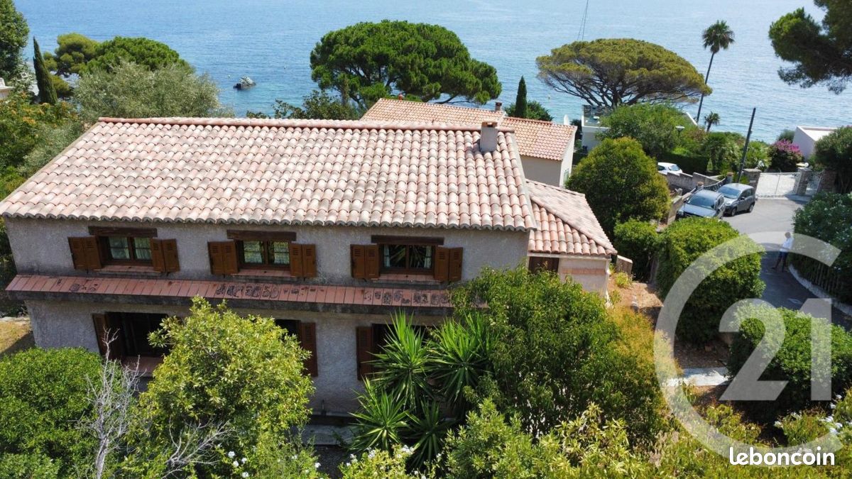 Maison 5 pièces 175 m² · à San-Martino-Di-Lota · 175 m² · 799 000 €