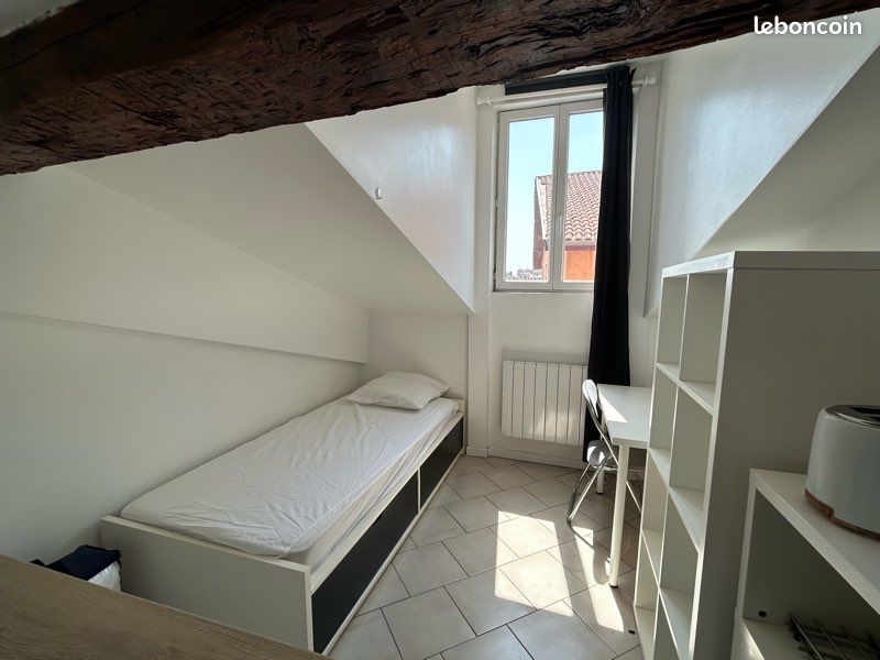 Appartement 1 pièce 9 m² · à Lyon · 9 m² · 400 €/mois