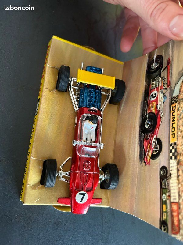 Matchbox 1995 White rose collectibles Chevrolet Total rick