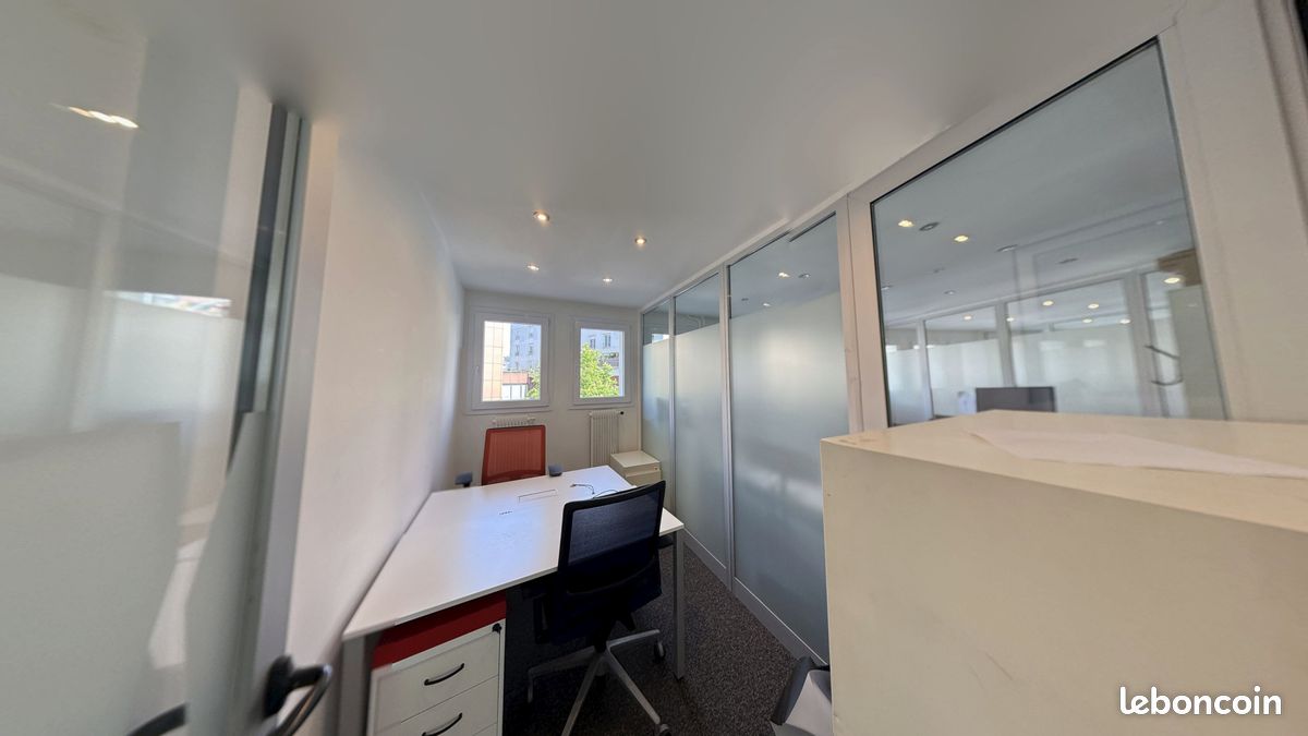 Bureaux 396 m² Issy-les-Moulineaux (image 10)