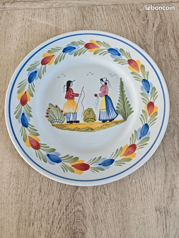 ASSIETTE EN FAÏENCE de Quimper Signé H B - Henriot Quimper EUR 20,00