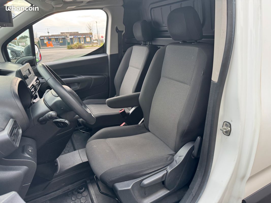 BERLINGO 1.5 hdi 100 cv + GRIP CONTROL (image 7)