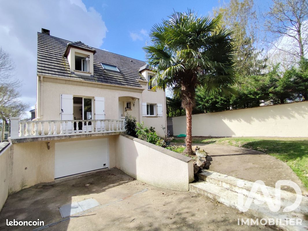 Maison 6 pièces 124 m² · à Nozay · 124 m² · 429 000 €
