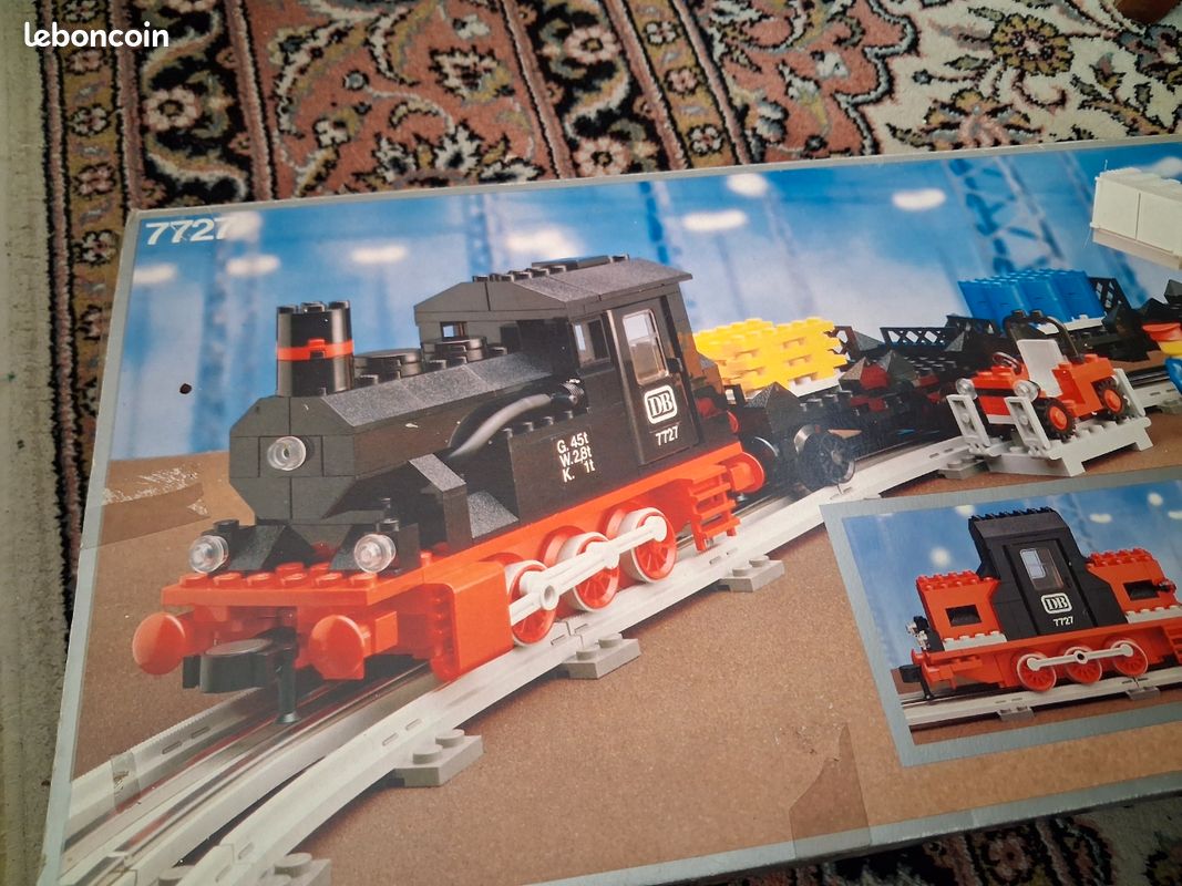 LEGO TRAIN 7745 et 7727 - Jeux & Jouets