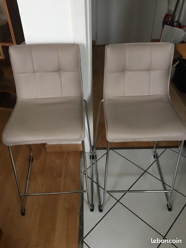 Mange debout + chaises hautes (image 4)