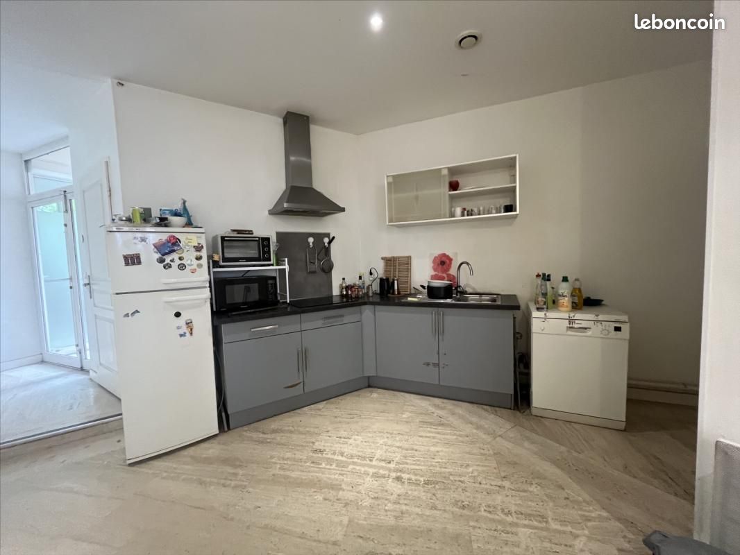Appartement 6 pièces 149 m² · à Nancy · 149 m² · 1 485 €