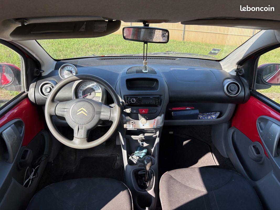 CITROEN C1 CONFORT 1.0 68 ch VITRES ELECTRIQUES GARANTIE 6 MOIS (image 4)